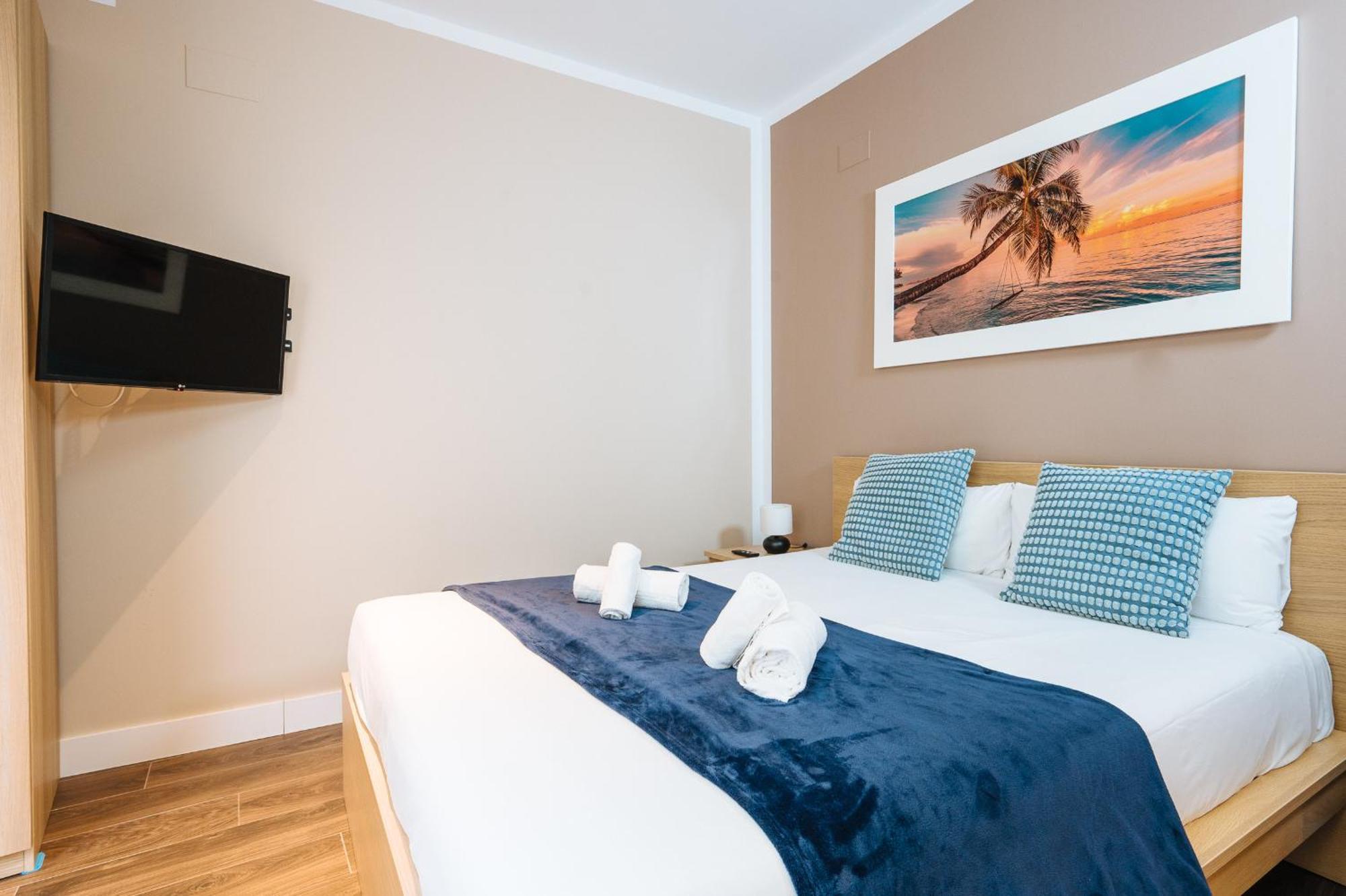 Elegant Duplex 3 Master Bedrooms And Private 세비야 외부 사진