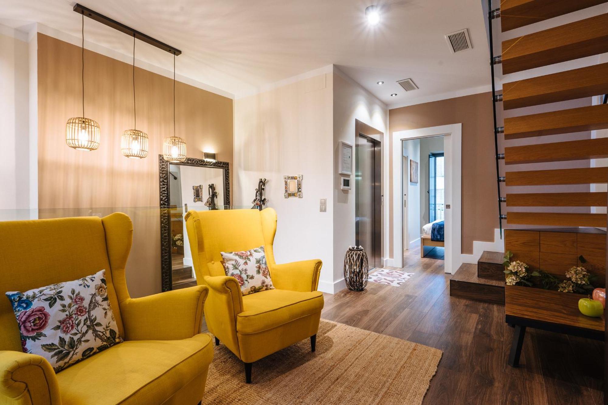 Elegant Duplex 3 Master Bedrooms And Private 세비야 외부 사진